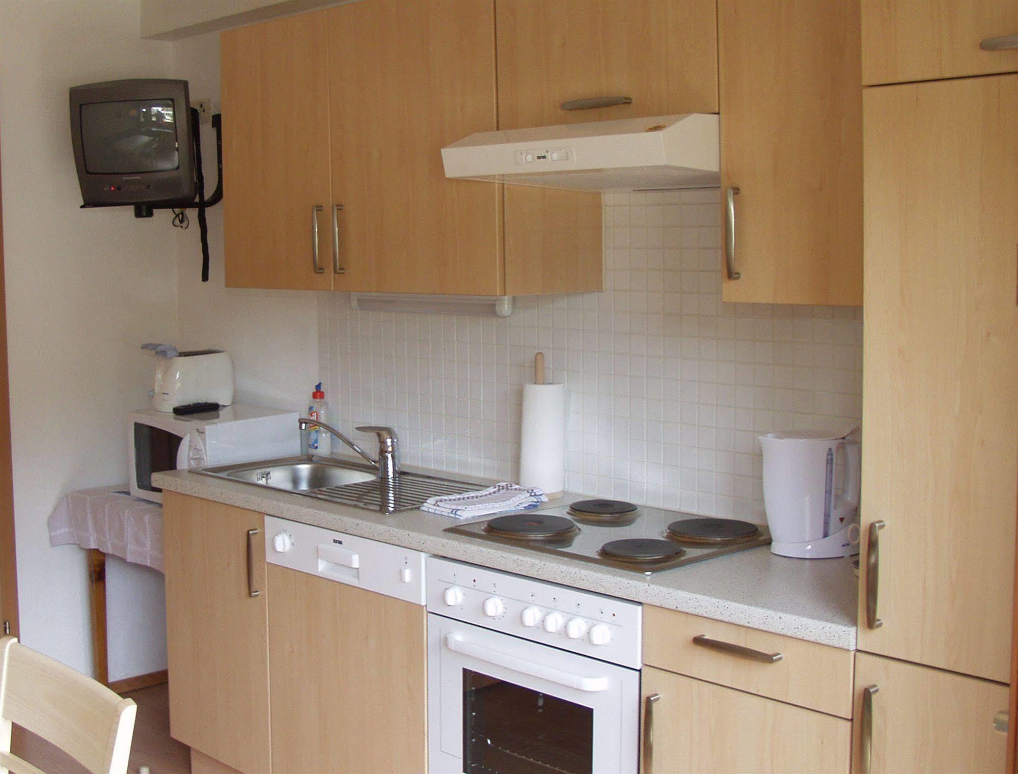 Appartements Steinbock - Ski-In & Ski-Out トゥクス エクステリア 写真